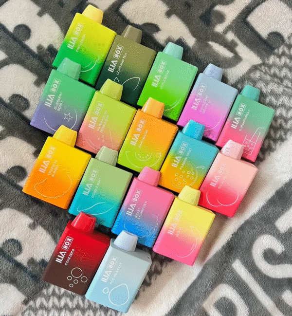 ILIA哩亞三代拋棄式❤️‍5000口可充電🔋❤️‍價格與美兼具